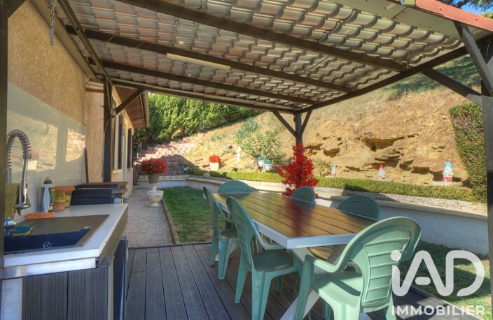Vente Maison traditionnelle 7 pièces — photo 2