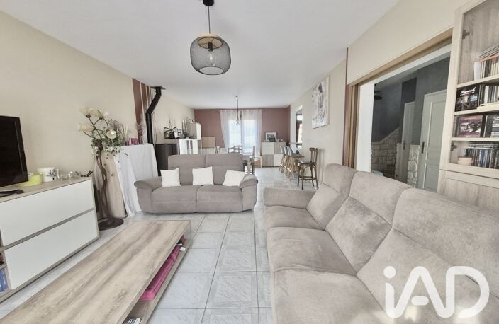 Vente Maison/villa 6 pièces — photo 2
