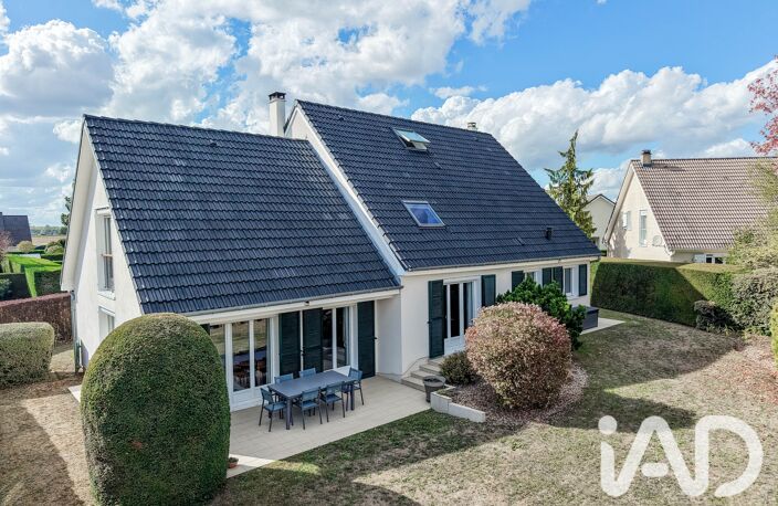 Vente Maison traditionnelle 7 pièces — photo 2