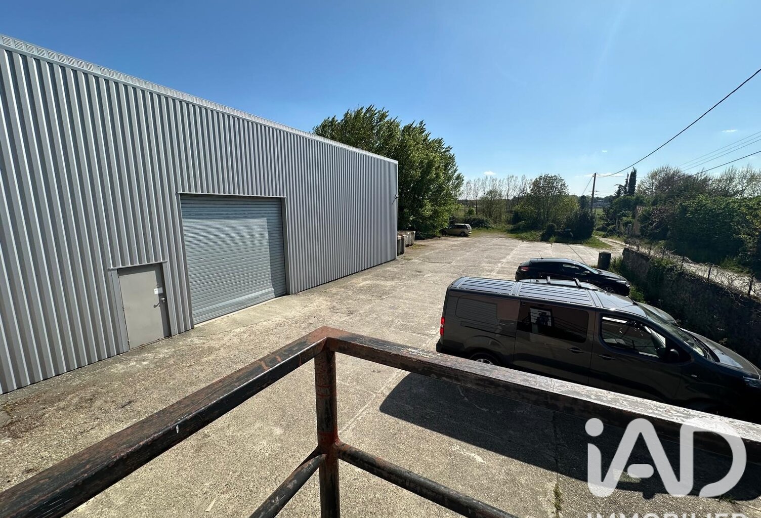 Vente Boutique/Local commercial 180 m&sup2; — photo 1