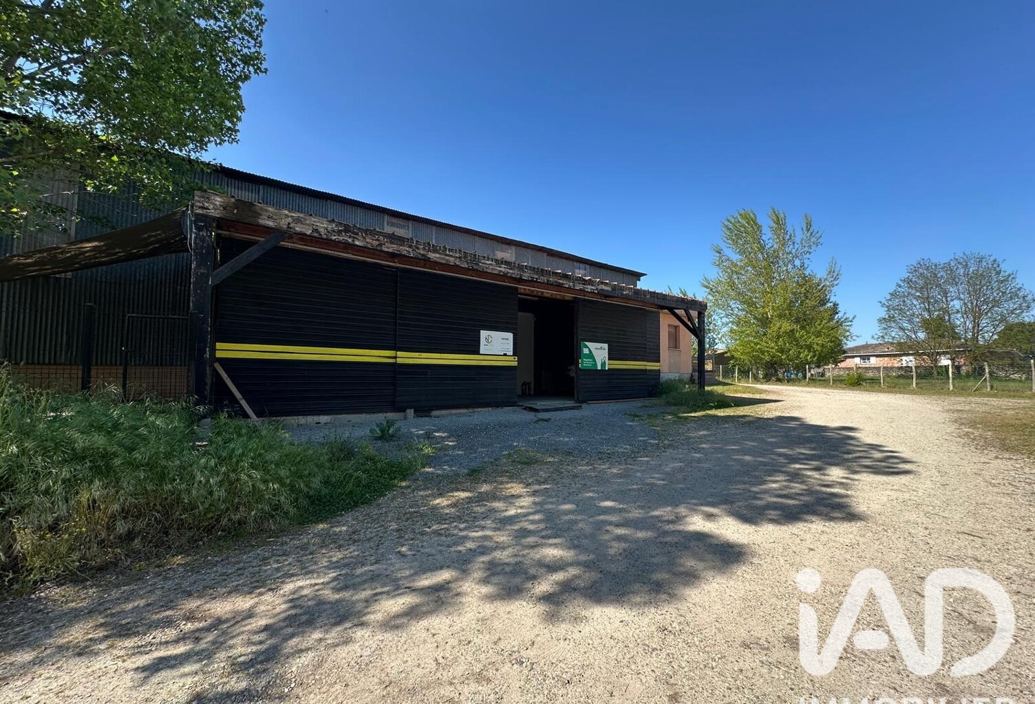 Vente Boutique/Local commercial 362 m&sup2; — photo 1
