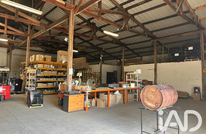 Vente Boutique/Local commercial 685 m&sup2; — photo 3