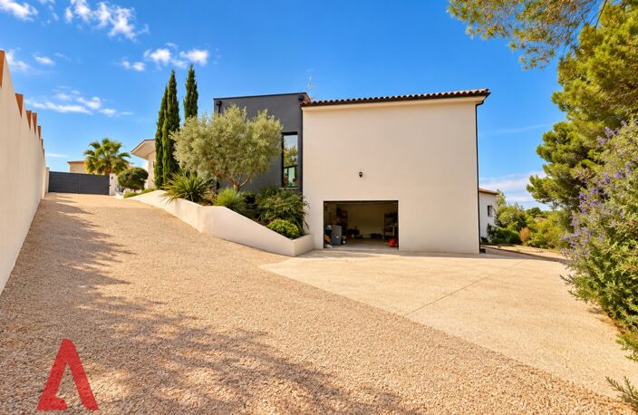 Villa contemporaine d'architecte  206 m²  Terrain 1 157 m² — photo 3