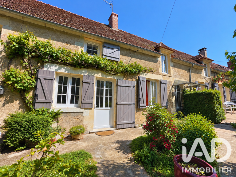 Vente Maison/villa 8 pièces — photo 1