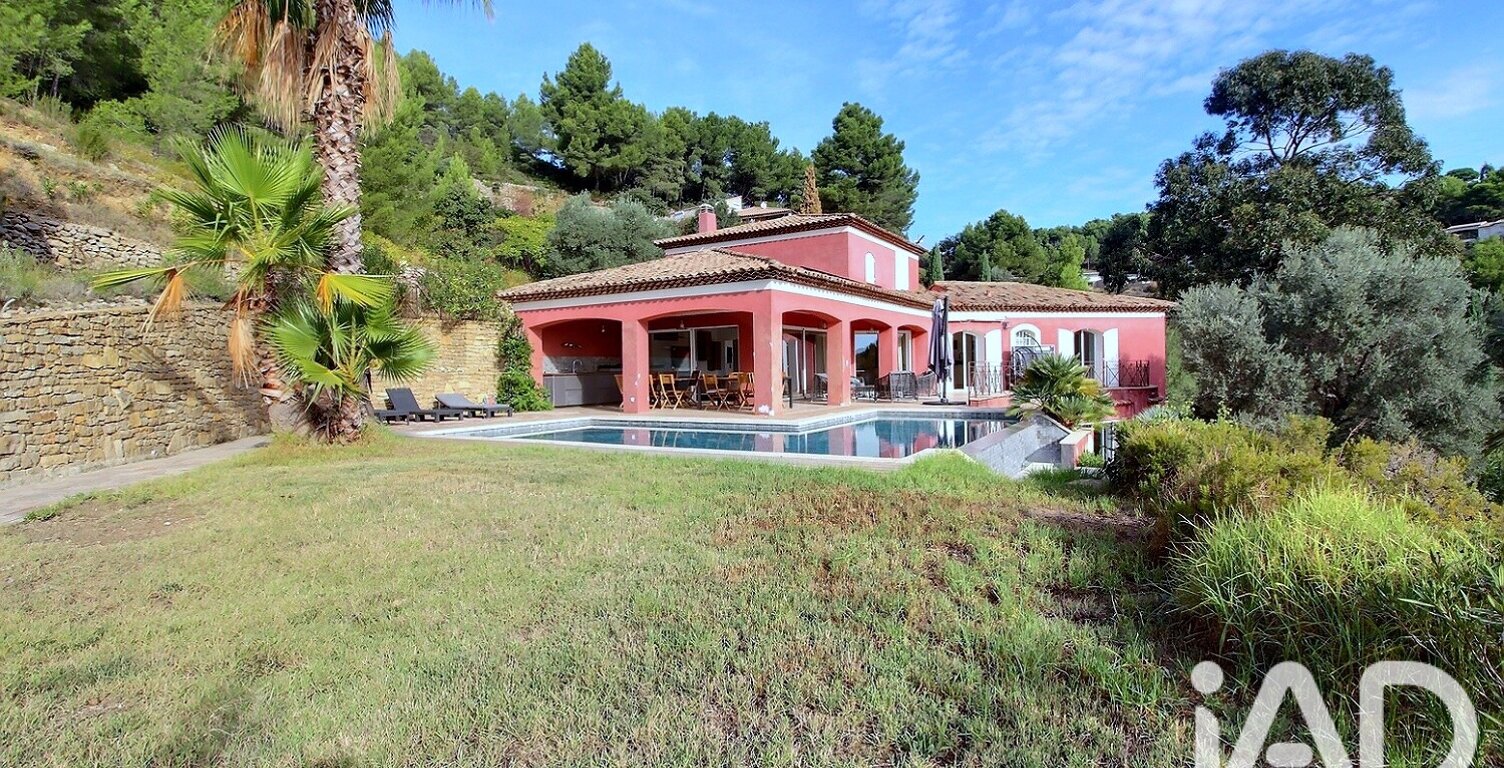 Vente Maison/villa 8 pièces — photo 1