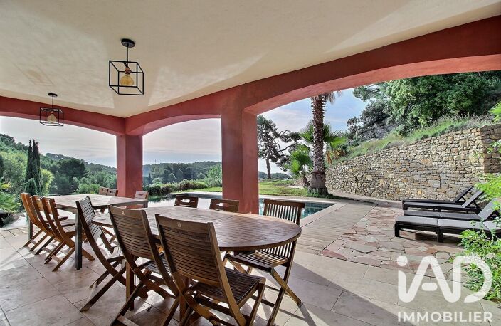 Vente Maison/villa 8 pièces — photo 3