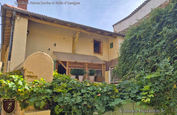 Maison de village en pierres avec terrasse et cour — photo 2