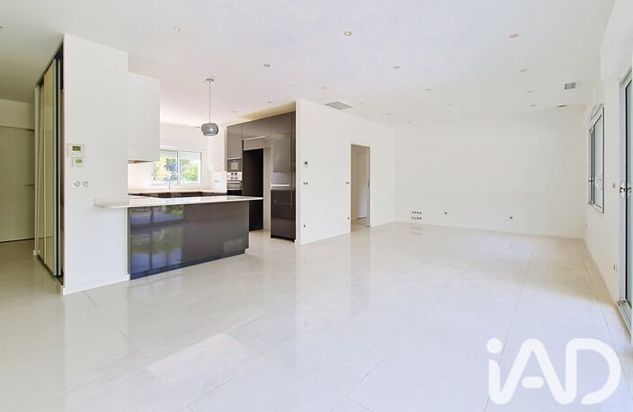 Vente Maison/villa 9 pièces — photo 5