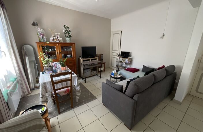 Villa — photo 3