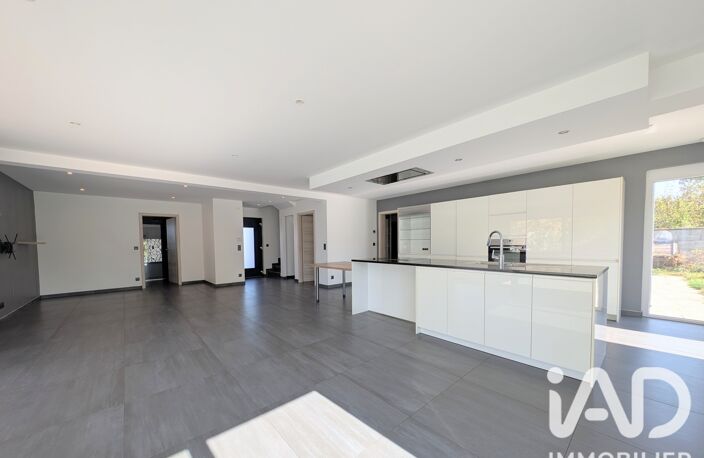 Vente Maison traditionnelle 6 pièces — photo 4