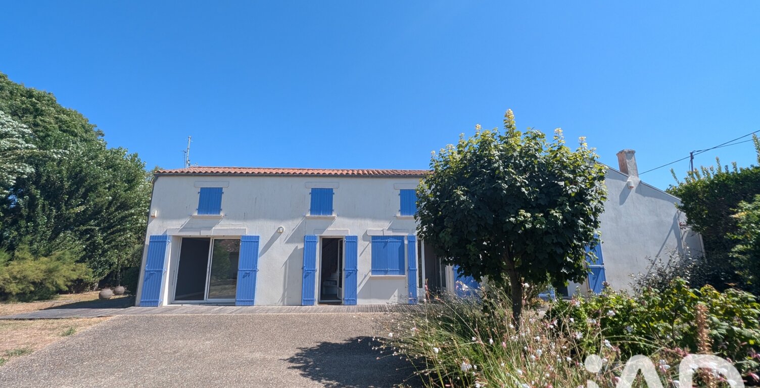 Vente Maison/villa 9 pièces — photo 1