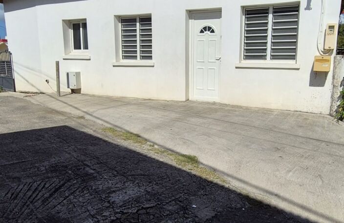 Vente Maison/villa 4 pièces — photo 2