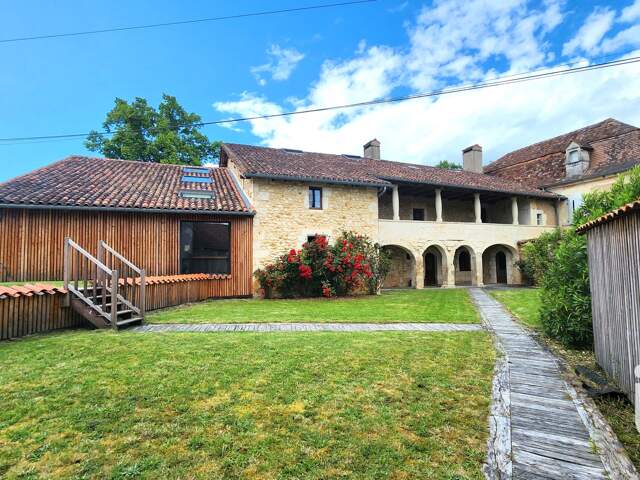 Vente Maison de campagne 11 pièces — photo du bien