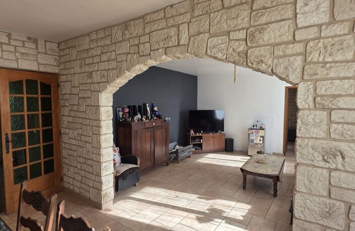 Vente Maison de ville 5 pièces — photo 2