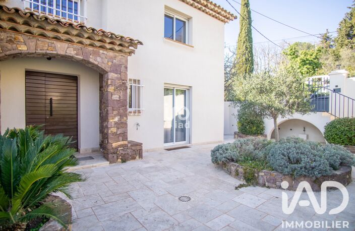 Vente Maison traditionnelle 10 pièces — photo 2