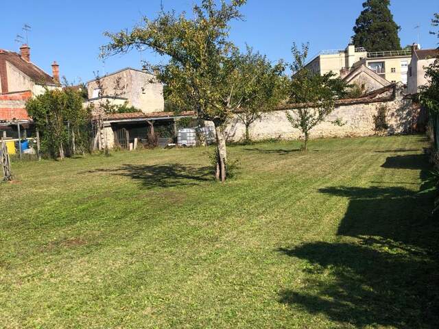 Vente Terrain 637 m&sup2; — photo du bien