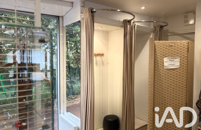 Vente Local commercial 62 m&sup2; — photo 3