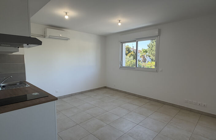 LOCATION APPARTEMENT 2 PIÈCES CASTELNAU LE LEZ 5 MIN MONTPEL — photo 2