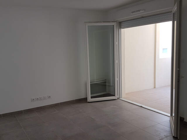 TOULON EST - LOGEMENT RÉCENT — photo du bien
