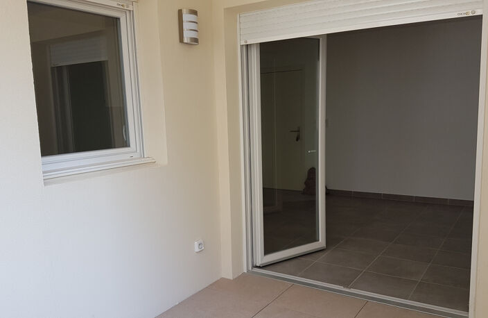 TOULON EST - LOGEMENT RÉCENT — photo 3