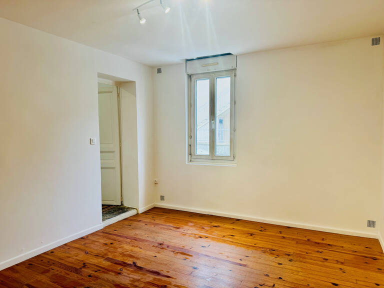 ROSERAIE - GRAND T2 de 50m2 — photo 1
