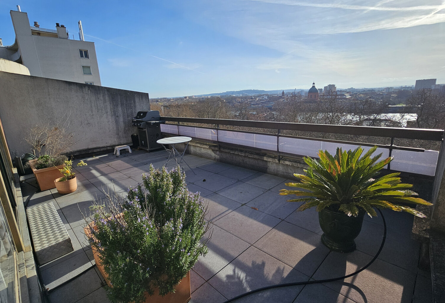 Appartement d'exception T4 de 135m2 avec terrasse et une vue imprenable sur le Dôme de la Grave — photo 1