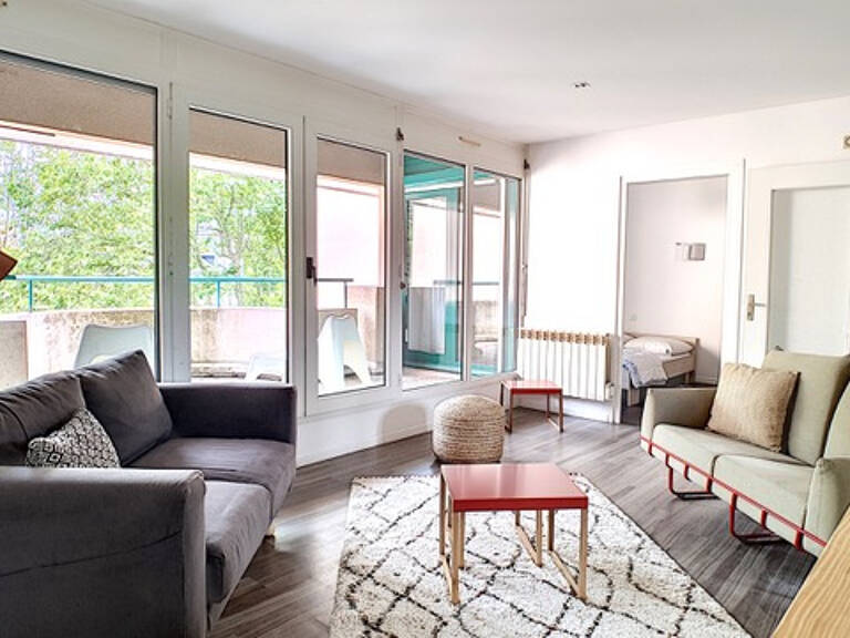 LOCATION ECULLY 69130 APPARTEMENT MEUBLE 3 CHAMBRES PROCHE CAMPUS — photo 1