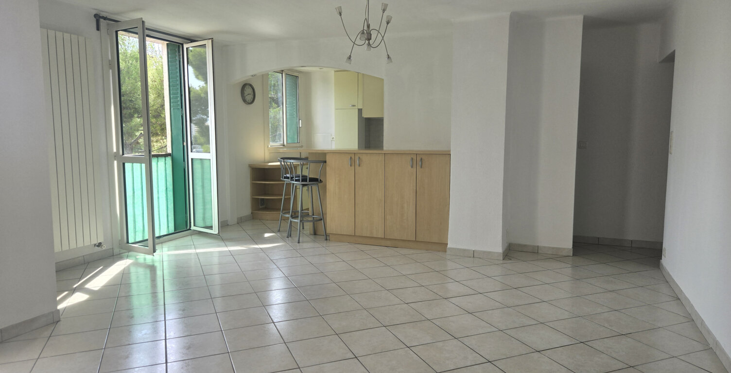 Appartement 3/4 pièces - 65,37 m2 - Marseille 12ème - 180.000 € — photo 1