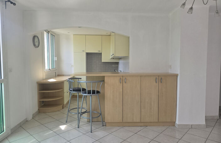 Appartement 3/4 pièces - 65,37 m2 - Marseille 12ème - 180.000 € — photo 5