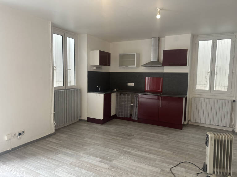 Miramont Appartement de type 3 avec possibilité de logement ou commerce en rez-de-chaussée — photo 1