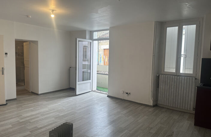 Miramont Appartement de type 3 avec possibilité de logement ou commerce en rez-de-chaussée — photo 5