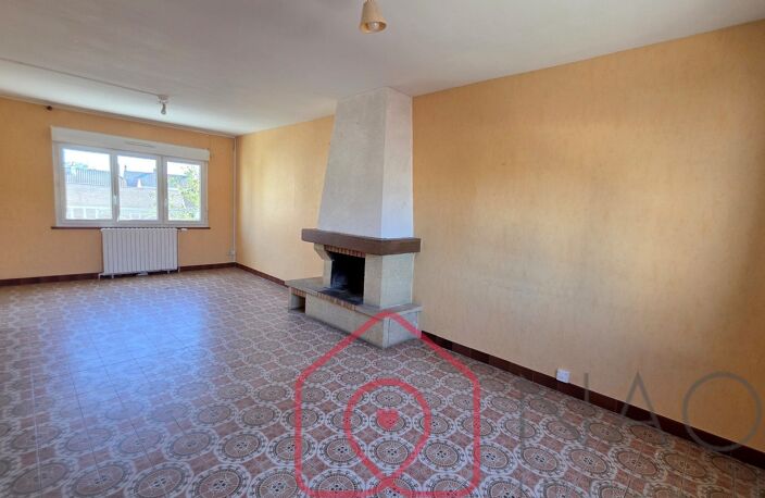 La Chapelle St Mesmin ensemble immobilier à rénover — photo 4