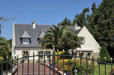 Concarneau  Demeure de style breton de 260 m² utiles sur un terrain clos de 6500m2 — photo du bien