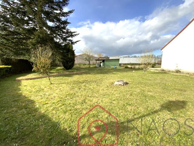Terrain 530 LE CELLIER — photo du bien