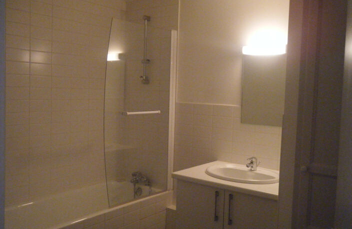 Appartement T3 à louer à Saint-Jean-Pied-De-Port — photo 2