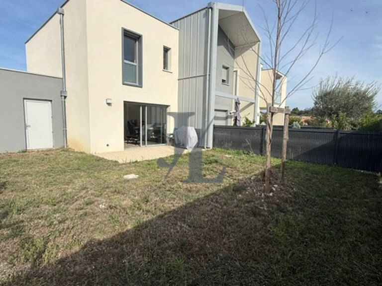 APPARTEMENT RÉCENT EN DUPLEX AVEC JARDIN — photo 1