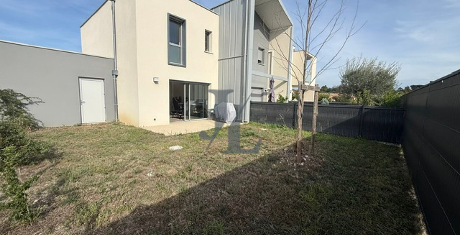 APPARTEMENT RÉCENT EN DUPLEX AVEC JARDIN — photo 1