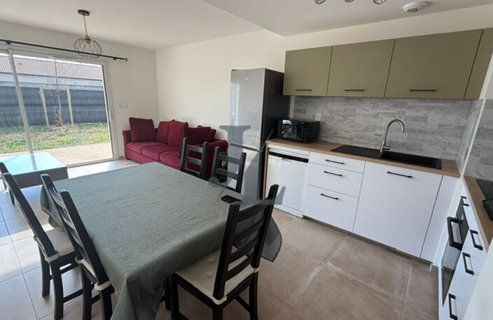 APPARTEMENT RÉCENT EN DUPLEX AVEC JARDIN — photo 3