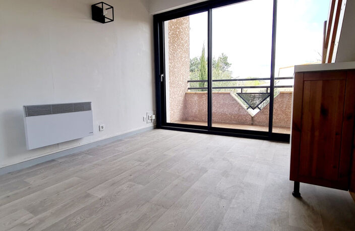 Charmant studio extra-murros — photo 5