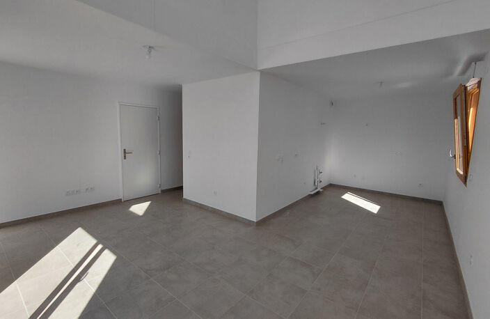 APPARTEMENT T5 NEUF AVEC 4 CHAMBRES, TERRASSE ET 2 GARAGES - — photo 3