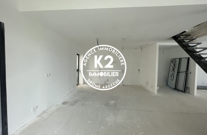 APPARTEMENT DE 105 M² A FINIR — photo 2