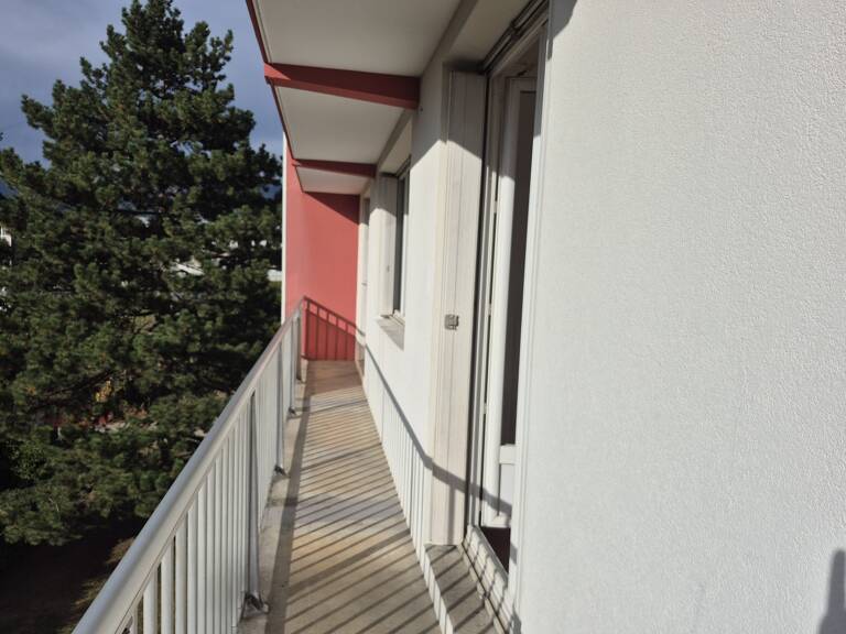 SAINT MARTIN D'HERES résidence Les Mimosas appartement a louer — photo 1