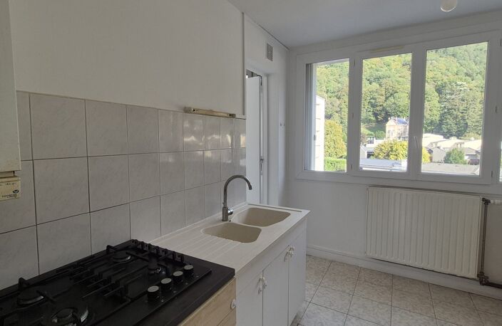 SAINT MARTIN D'HERES résidence Les Mimosas appartement a louer — photo 4