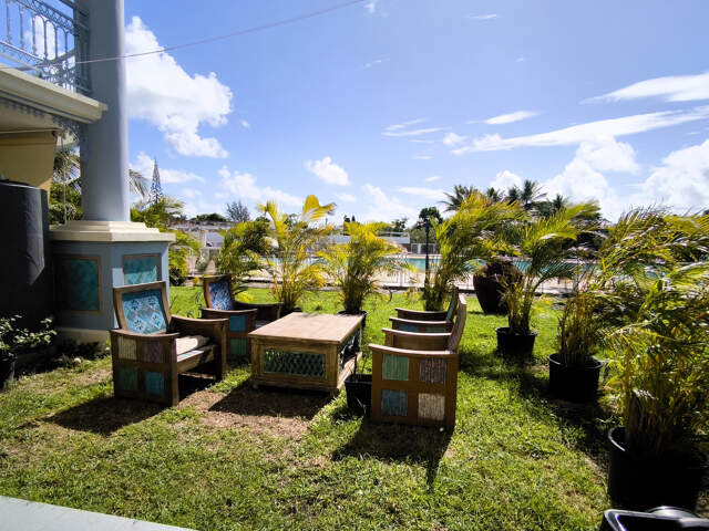 SUPERBE STUDIO DANS RESIDENCE DE STANDING, JARDIN PRIVATIF — photo du bien