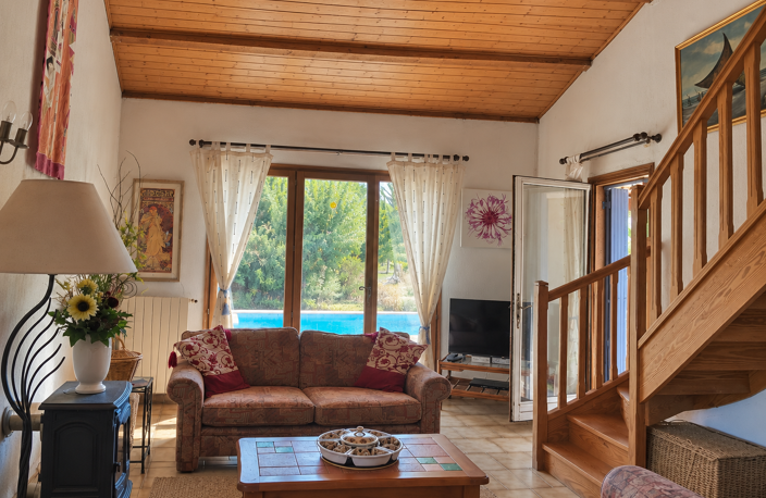 Vézénobres : Villa 3 chambres avec piscine et vue dégagée sur le village — photo 5