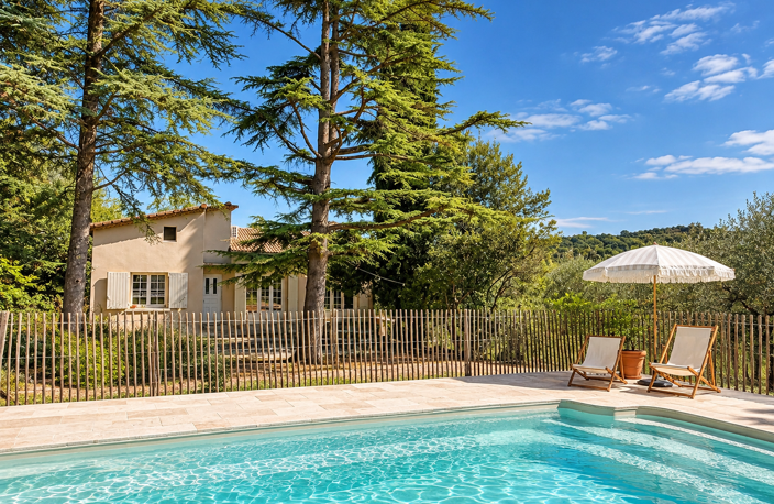 Belle Villa familiale rénovée avec piscine dans un écrin de verdure — photo 2
