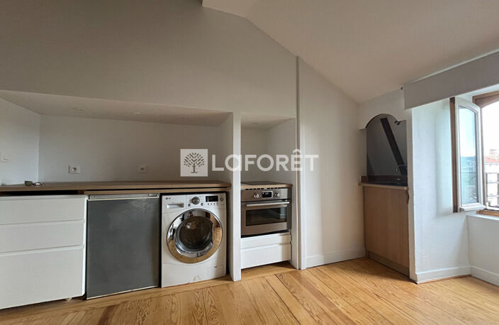 Studio meublé place Carnot — photo 2