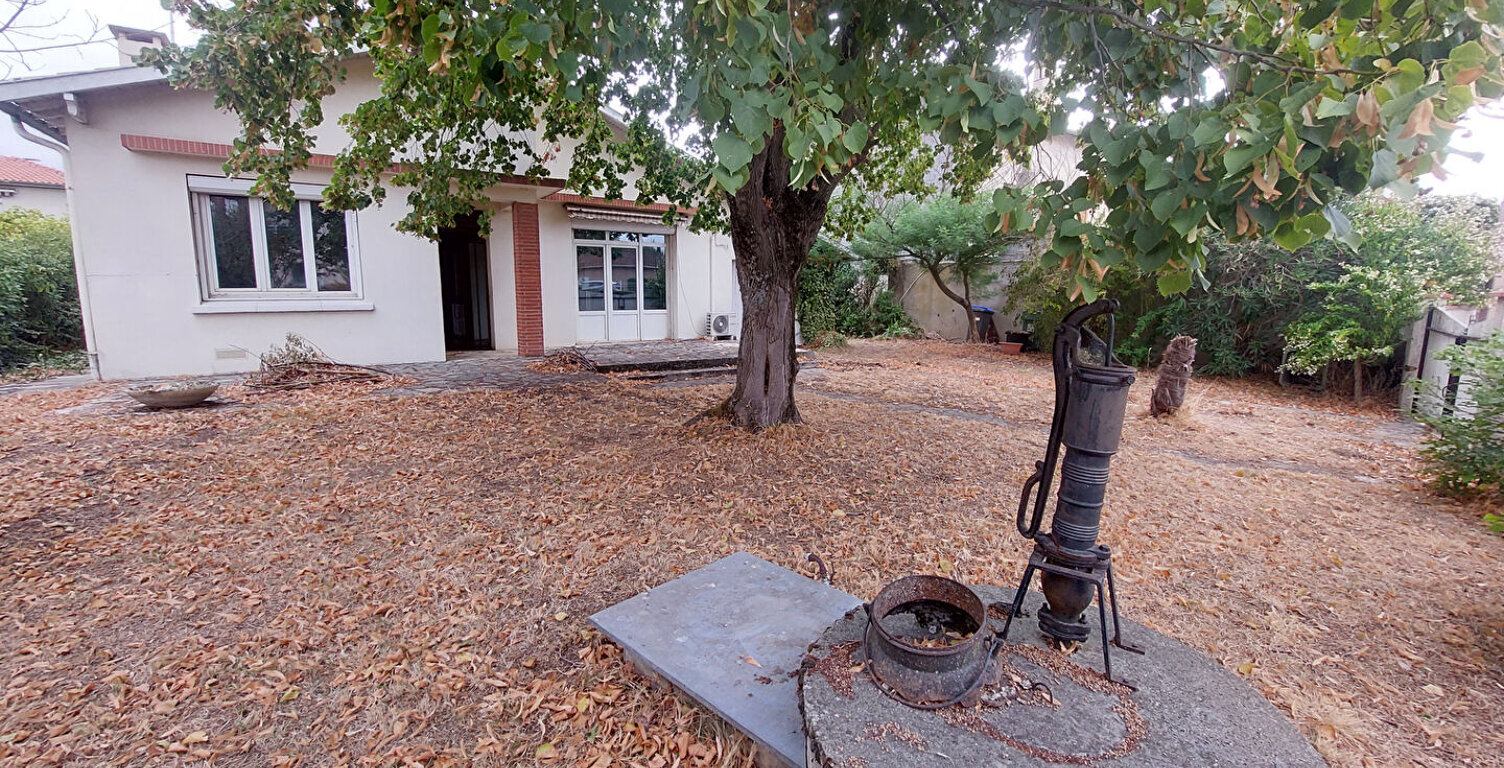Beauzelle Maison à rénover T5 108 m2 hab sur 1269m² de terrain — photo 1