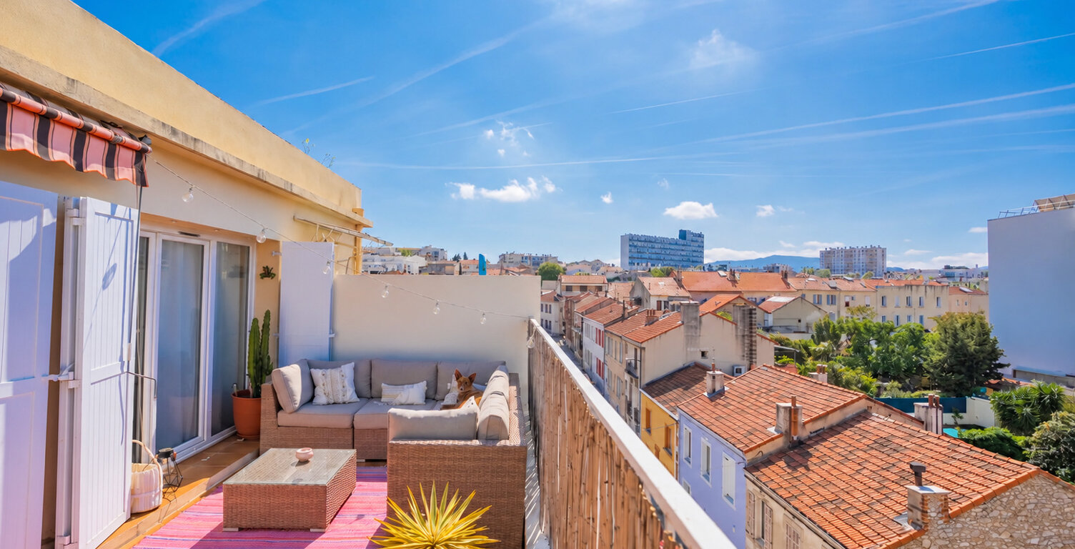 T3 dernier étage avec terrasse — photo 1