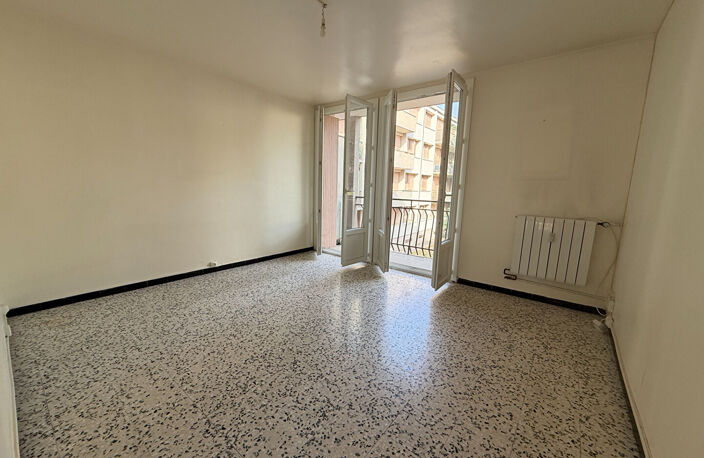 Appartement Avignon 4 pièce(s) — photo 2